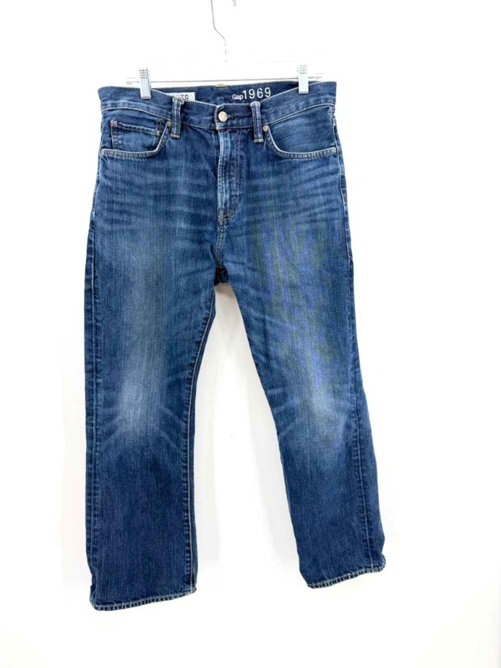 Gap 1969 Mens Jeans 31x30 Blue Denim Medium Wash Relaxed Fit Straight Leg 31x27.